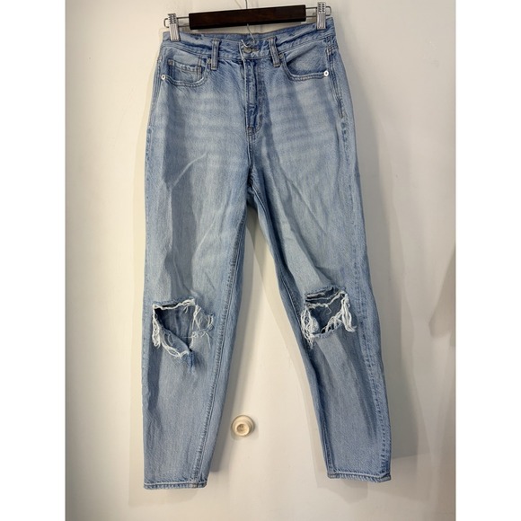 American Eagle Outfitters Denim - American Eagle Relaxed Mom Jeans Womens 2 Regular Light Wash Distressed Ripped